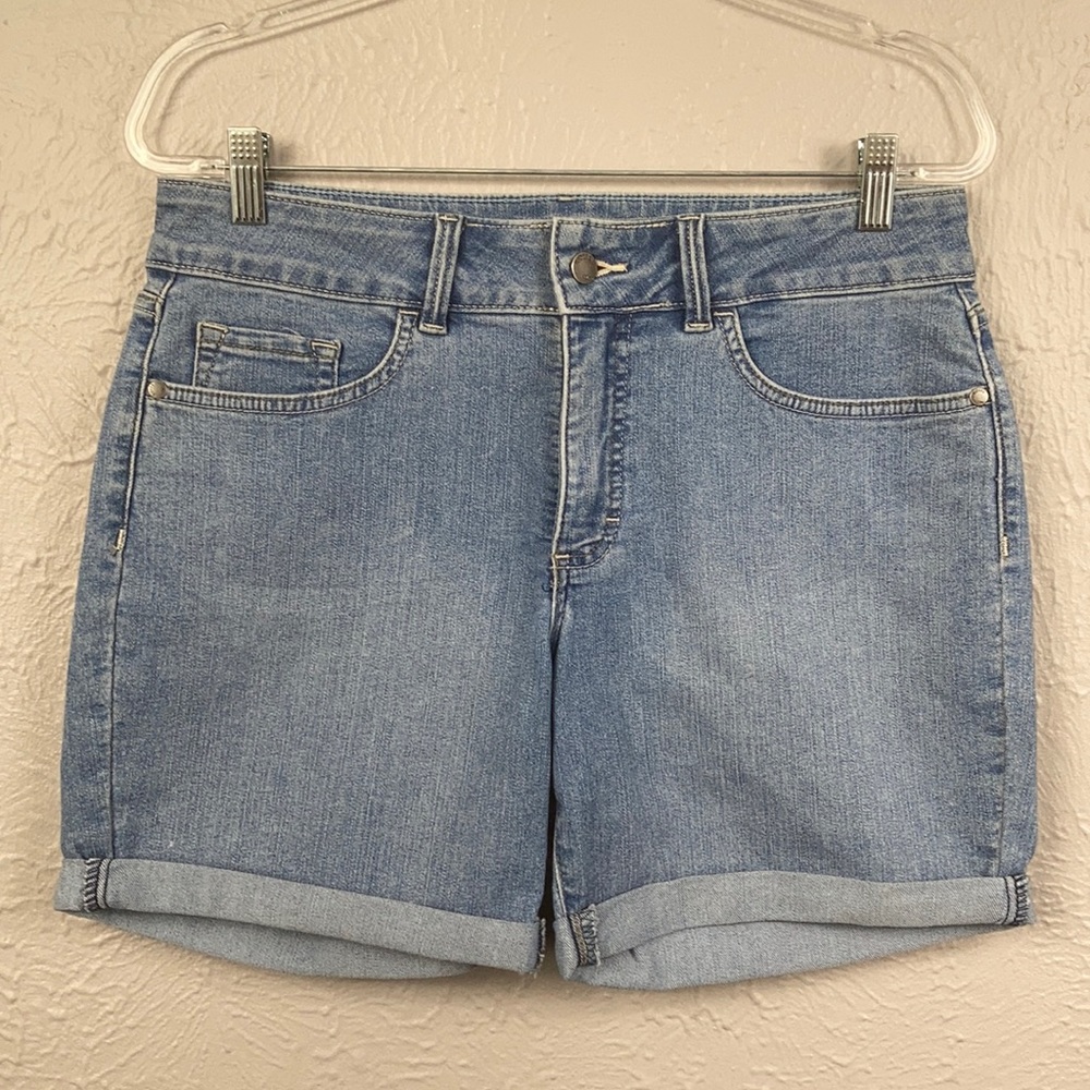 RIDERS by Lee Cuffed Mid Rise Jean Shorts Size 10